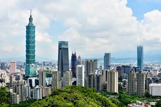 Cheap flights to Taipei