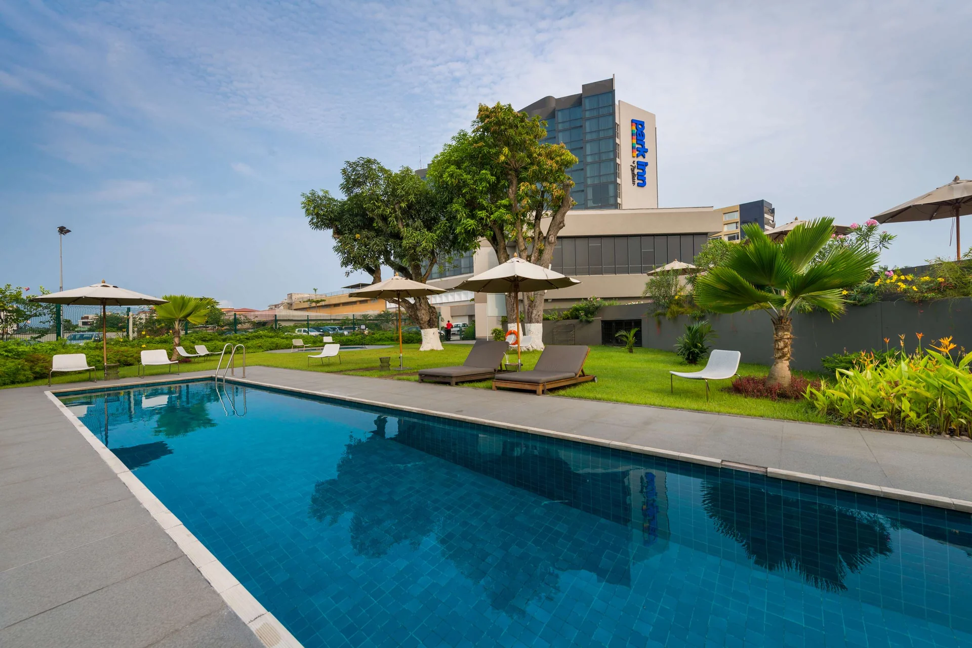 Cheap flights to Libreville