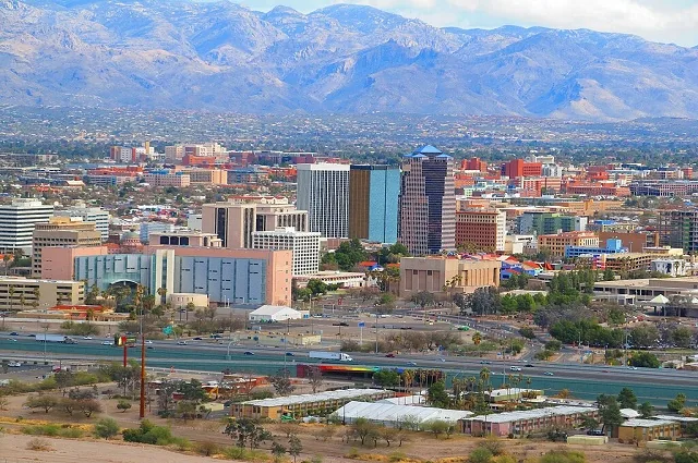Cheap flights to Tucson