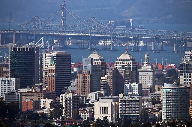 Cheap flights to Oakland
