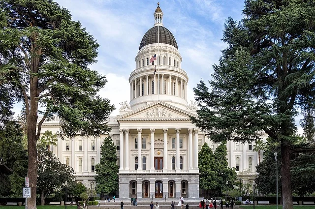 Cheap flights to Sacramento