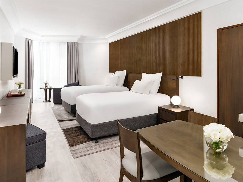 14-Night 5-Star Ziyarat Experience